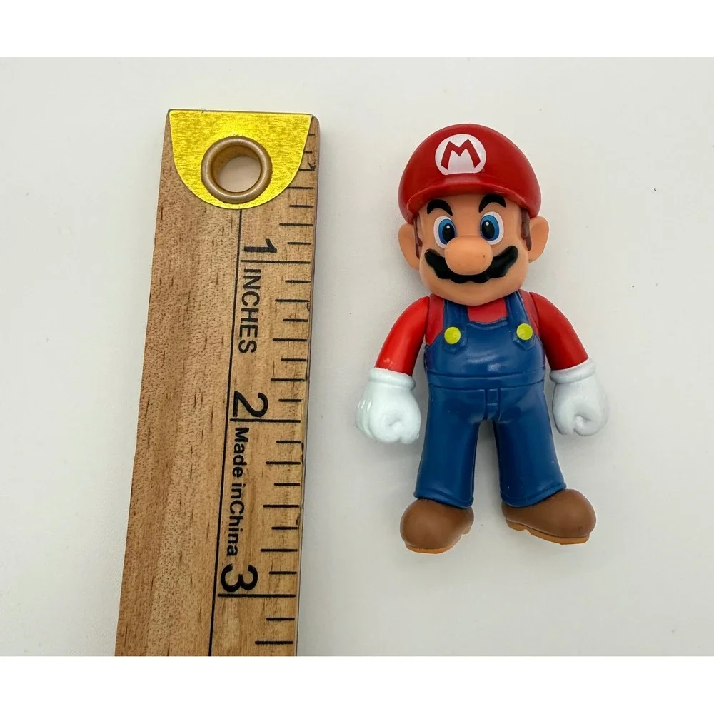 Jakks Pacific World of Nintendo 2.5-inch Mario action figure